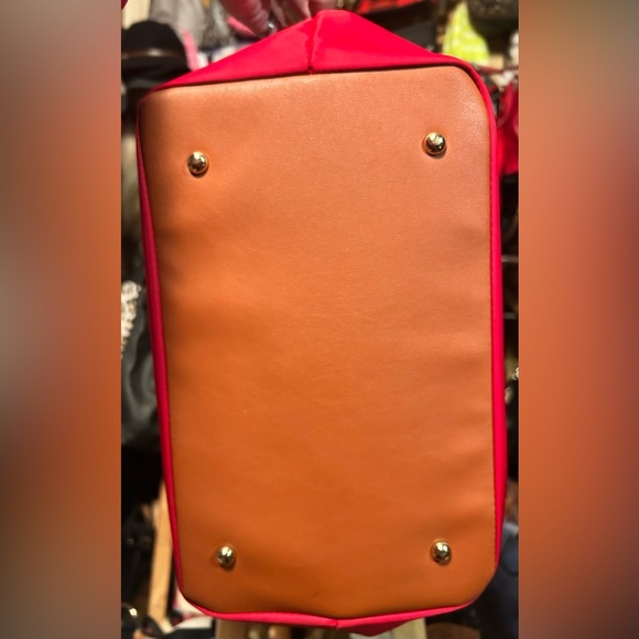 NWOT Red Vinyl & Vegan Leather Large Capacity Tote Bag​ - Picture 5 of 10